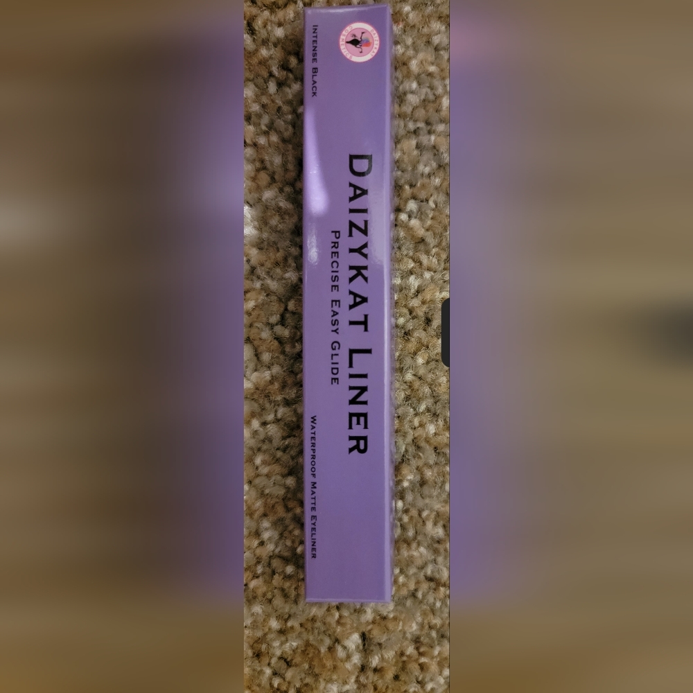DaizyKat Eyeliner